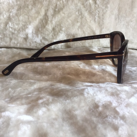 Tom Ford Sunglasses - Picture 3 of 7